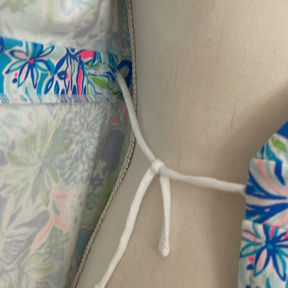 LILLY PULITZER COASTAL BLUE LION AROUND WRAP DRESS WITH RUFFLE - Picture 9 of 12